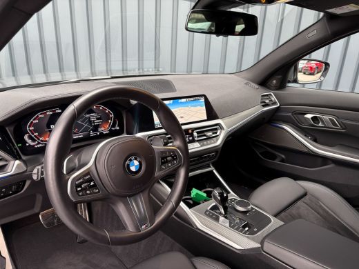 BMW 3 Serie Touring M340i xDrive | Laser | 360 Camera | Trekhaak | Harman/Kardon | Head Up | Dodehoek sensore... ActivLease financial lease