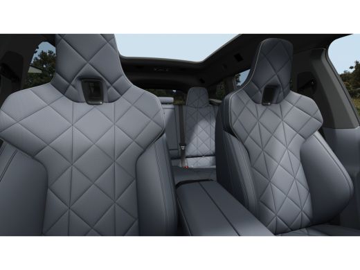 BMW iX xDrive60 M Sport / Panoramadak / Trekhaak / Adaptief onderstel / Soft-Close / Stoelventilatie / P... ActivLease financial lease