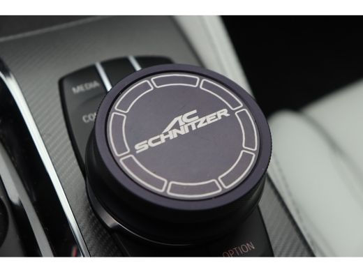 BMW M5 M5 Automaat / AC Schnitzer Pakket + tuning / Akrapovic uitlaat / Soft Close / Stoelventilatie / M... ActivLease financial lease