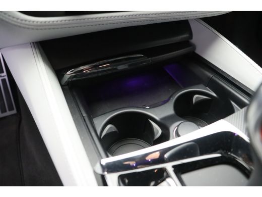 BMW M5 M5 Automaat / AC Schnitzer Pakket + tuning / Akrapovic uitlaat / Soft Close / Stoelventilatie / M... ActivLease financial lease