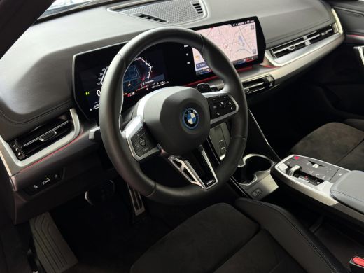 BMW X1 XDRIVE 25E PHEV M-SPORT LED ELEK.KLEP NAVI STOELVERW M-SHADOW LINE CARPLAY/ANDROID ZWARTE.HEMEL P... ActivLease financial lease