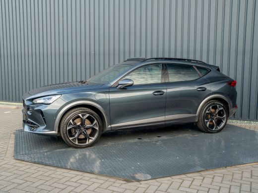 CUPRA Formentor 1.4 e-Hybrid 245Pk VZ Copper Edition | Panodak | Keyless | Camera | Prijs Rijklaar!! ActivLease financial lease