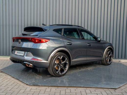 CUPRA Formentor 1.4 e-Hybrid 245Pk VZ Copper Edition | Panodak | Keyless | Camera | Prijs Rijklaar!! ActivLease financial lease