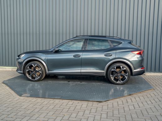 CUPRA Formentor 1.4 e-Hybrid 245Pk VZ Copper Edition | Panodak | Keyless | Camera | Prijs Rijklaar!! ActivLease financial lease