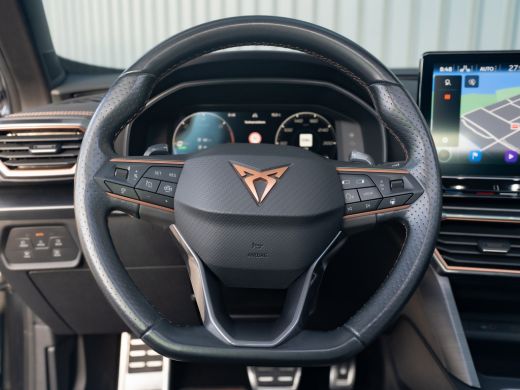 CUPRA Formentor 1.4 e-Hybrid 245Pk VZ Copper Edition | Panodak | Keyless | Camera | Prijs Rijklaar!! ActivLease financial lease
