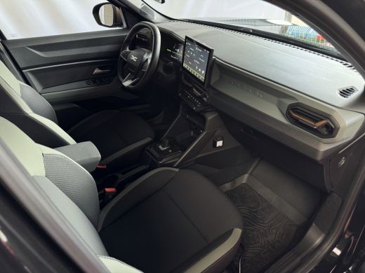 Dacia Duster 1.6 HYBRID EXTREME CAMERA CARLAY NAVI STOEL/STUUR/RUIT VERW. LED PDC ActivLease financial lease