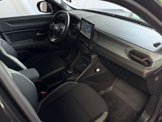 Dacia Duster 1.6 HYBRID EXTREME CAMERA CARLAY NAVI STOEL/STUUR/RUIT VERW. LED PDC ActivLease financial lease