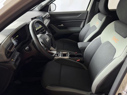 Dacia Duster 1.6 HYBRID EXTREME SANDSTONE CAMERA CARLAY NAVI STOEL/STUUR/RUIT VERW. LED PDC ActivLease financial lease