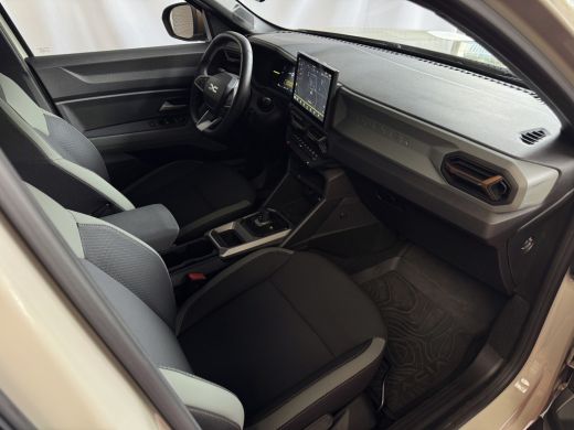 Dacia Duster 1.6 HYBRID EXTREME SANDSTONE CAMERA CARLAY NAVI STOEL/STUUR/RUIT VERW. LED PDC ActivLease financial lease