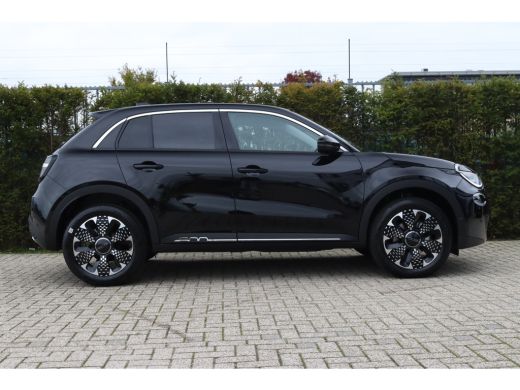 Fiat 600 La Prima 145 Hybrid | 18" lichtmetalen velgen Diamont Cut | 6-voudig handmatig verstelbare passag... ActivLease financial lease