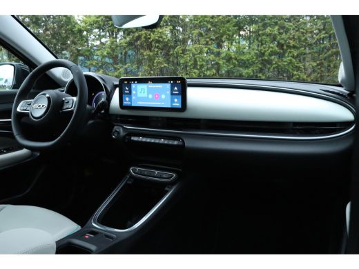 Fiat 600 La Prima 145 Hybrid | 18" lichtmetalen velgen Diamont Cut | 6-voudig handmatig verstelbare passag... ActivLease financial lease