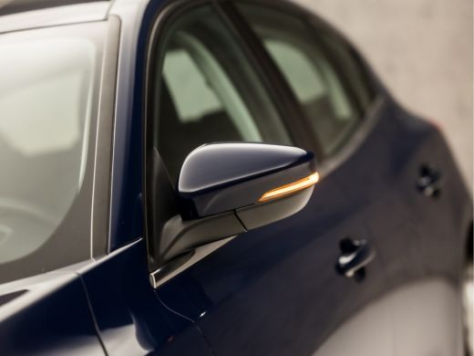 Ford Focus 1.0 EcoBoost Titanium Sport (APPLE CARPLAY, GROOT NAVI, CLIMATE, KEYLESS, SPORTSTOELEN, LED KOPLA... ActivLease financial lease