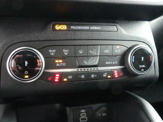 Ford Kuga 2.5 PHEV 225PK Titanium | TREKHAAK | STOEL+STUUR+VOORRUITVERWARMING | CAMERA | ActivLease financial lease