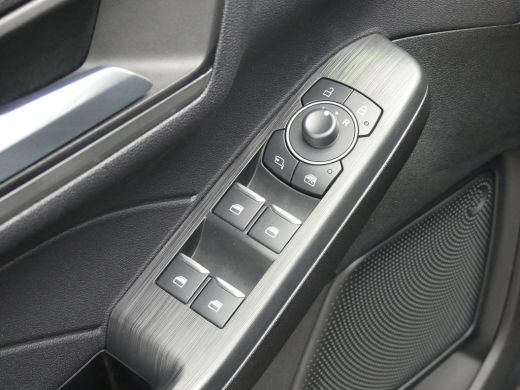 Ford Kuga 2.5 PHEV 225PK Titanium | TREKHAAK | STOEL+STUUR+VOORRUITVERWARMING | CAMERA | ActivLease financial lease