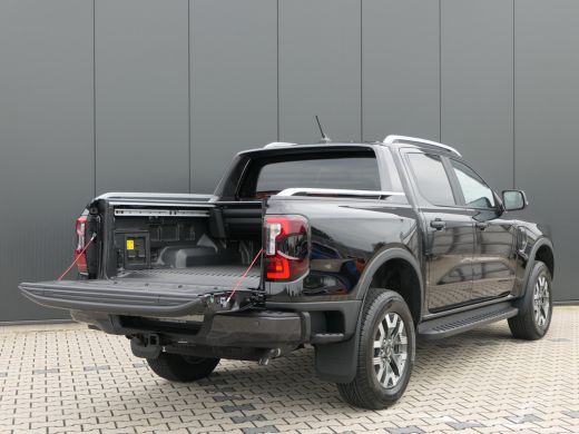 Ford Ranger 2.3 Double Cab PHEV Wildtrak 0,99% financial lease  | Power Rolltertop | Camera | Trekhaak | Leder ActivLease financial lease