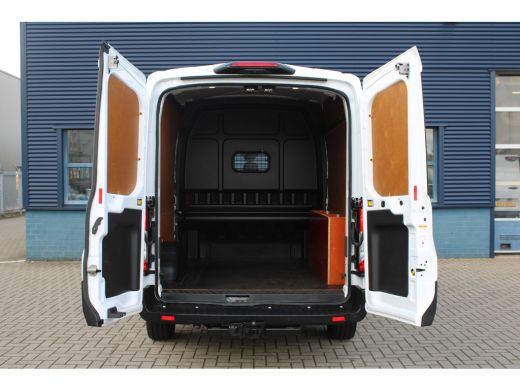 Ford Transit 2.0 TDCI | NAVI | CAMERA | SENSOREN VOOR/ACHTER | TREKHAAK | VERWARMDE VOORRUIT | ActivLease financial lease