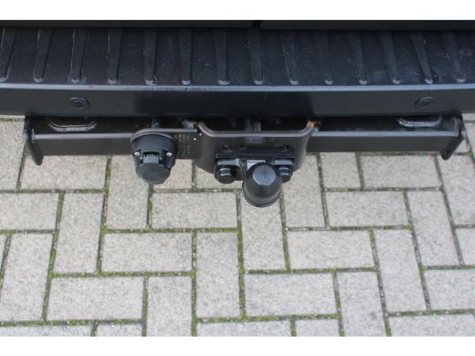 Ford Transit 2.0 TDCI | NAVI | CAMERA | SENSOREN VOOR/ACHTER | TREKHAAK | VERWARMDE VOORRUIT | ActivLease financial lease