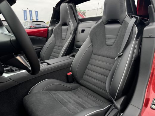 Mazda MX-5 1.5 SkyActiv-G 132 Homura | Achteruitrijcamera | Stoelverwarming | Hardtop | Dodehoek-hulp | Clim... ActivLease financial lease