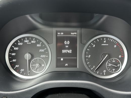 Mercedes-Benz Vito 116 CDI 164 PK / MAXI / L3H1 / TREKHAAK / CAMERA / NAVI / CRUISE / AIRCO ActivLease financial lease