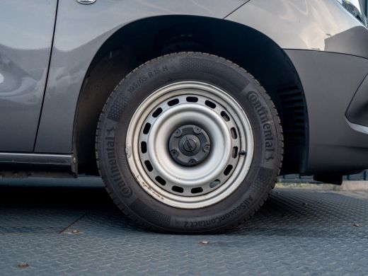 Opel Combo 1.5D 102Pk L1H1 Edition | Bluetooth | Parkeersensoren | Cruisecontrol | Prijs Rijklaar!! ActivLease financial lease