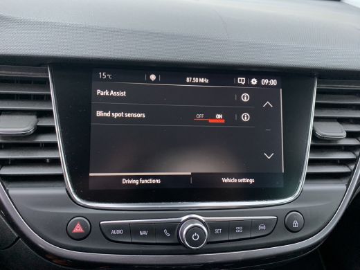 Opel Crossland X 1.2 Turbo Innovation Airco | AGR-Stoelen | Camera | Cruise Control | DAB | Keyless | LED | Navi |... ActivLease financial lease