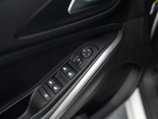 Opel Grandland 1.2 Turbo 130Pk Aut. Ultimate | Keyless | Elk. A-klep | Stoel & Stuur verw. | Camera | Prijs Rijk... ActivLease financial lease