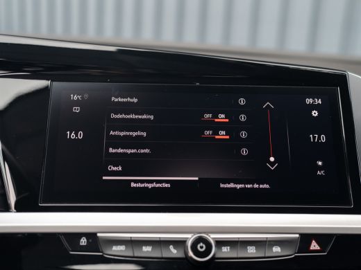 Opel Grandland 1.2 Turbo 130Pk Aut. Ultimate | Keyless | Elk. A-klep | Stoel & Stuur verw. | Camera | Prijs Rijk... ActivLease financial lease