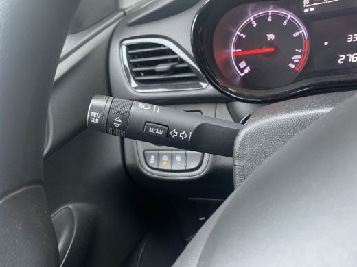 Opel KARL 1.0 ecoFLEX 120 Jaar Edition Airco | Bluetooth | Cruise Control | LMV 15" | Leuke auto! ActivLease financial lease