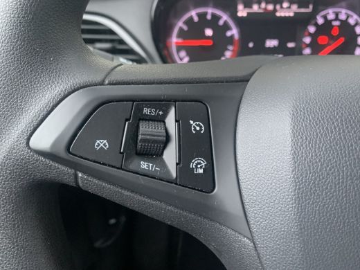 Opel KARL 1.0 ecoFLEX 120 Jaar Edition Airco | Bluetooth | Cruise Control | LMV 15" | Leuke auto! ActivLease financial lease