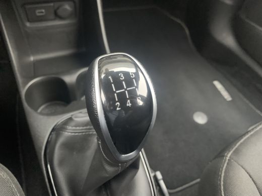 Opel KARL 1.0 ecoFLEX 120 Jaar Edition Airco | Bluetooth | Cruise Control | LMV 15" | Leuke auto! ActivLease financial lease