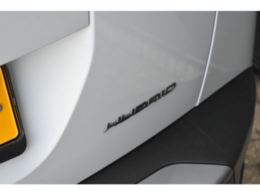 Peugeot 2008 1.2 Hybrid 136 Style Automaat | Navigatie by App | Parkeersensoren | Full-LED | Apple Carplay | A... ActivLease financial lease