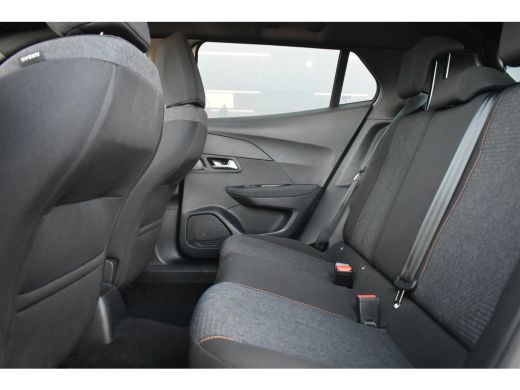 Peugeot 2008 1.2 Hybrid 136 Style Automaat | Navigatie by App | Parkeersensoren | Full-LED | Apple Carplay | A... ActivLease financial lease
