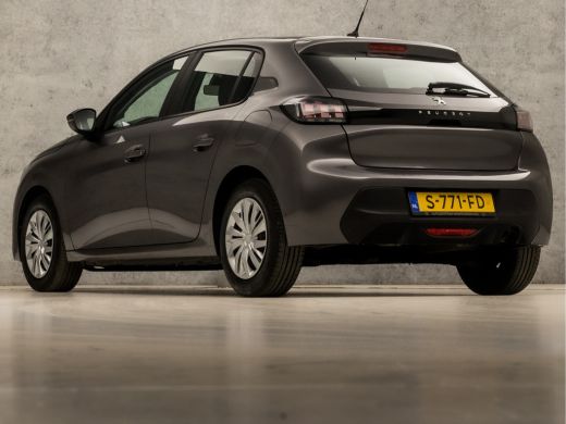 Peugeot 208 1.2 PureTech Active Sport (APPLE CARPLAY, GROOT NAVI, LANE ASSIST, SPORTSTOELEN, START/STOP, NIEU... ActivLease financial lease