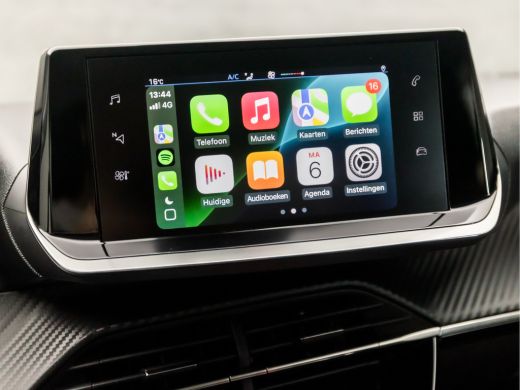 Peugeot 208 1.2 PureTech Active Sport (APPLE CARPLAY, GROOT NAVI, LANE ASSIST, SPORTSTOELEN, START/STOP, NIEU... ActivLease financial lease