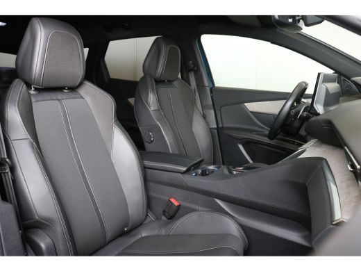 Peugeot 3008 1.2 PureTech 130PK EAT8 GT | Navi | Clima | Adaptive Cruise | Stoelverwarming | Dodehoeksensoren ... ActivLease financial lease