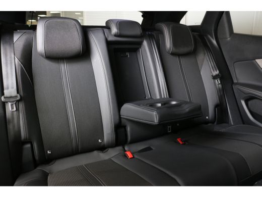 Peugeot 3008 1.2 PureTech 130PK EAT8 GT | Navi | Clima | Adaptive Cruise | Stoelverwarming | Dodehoeksensoren ... ActivLease financial lease