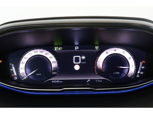 Peugeot 3008 1.2 PureTech 130PK EAT8 GT | Navi | Clima | Adaptive Cruise | Stoelverwarming | Dodehoeksensoren ... ActivLease financial lease