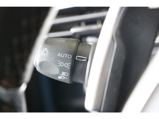 Peugeot 3008 1.2 PureTech 130PK EAT8 GT | Navi | Clima | Adaptive Cruise | Stoelverwarming | Dodehoeksensoren ... ActivLease financial lease