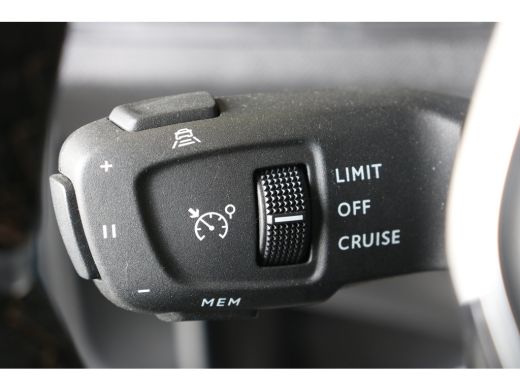 Peugeot 3008 1.2 PureTech 130PK EAT8 GT | Navi | Clima | Adaptive Cruise | Stoelverwarming | Dodehoeksensoren ... ActivLease financial lease