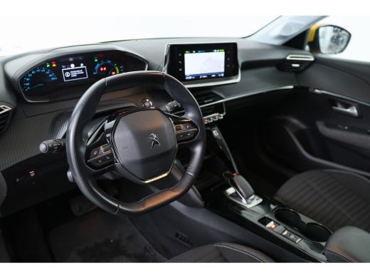 Peugeot e-208 EV Active 50 kWh 3-Fase | Dealer Onderhouden! | LED | navi | Cruise Control | DAB | Clima | Parke... ActivLease financial lease