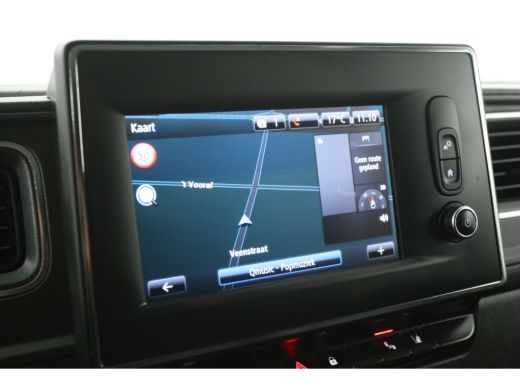 Renault Master T35 2.3 dCi 135 L2H2 | 3500kg Trekgew. | Airco | Cruise | 3-Zits | Camera | Navigatie | Trekh. | ... ActivLease financial lease