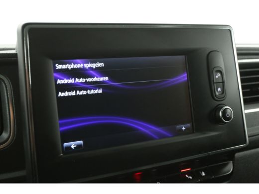 Renault Master T35 2.3 dCi 135 L2H2 | 3500kg Trekgew. | Airco | Cruise | 3-Zits | Camera | Navigatie | Trekh. | ... ActivLease financial lease