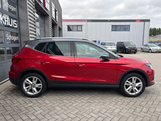 Seat Arona 1.0 TSI 115 pk FR Business Intense | Trekhaak afneembaar | Parkeersensoren | A-uitrijcamera | ActivLease financial lease
