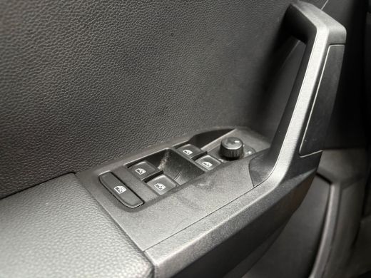 Seat Arona 1.0 TSI 95 pk Style Limited Edition | Achteruitrijcamera | Apple carplay | Cruise control adaptief | ActivLease financial lease