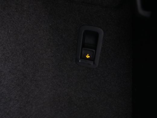 Seat Ateca 1.5 TSI 150pk FR Business Intense Navigatie 360 Camera Carplay Parkassist 134 ActivLease financial lease