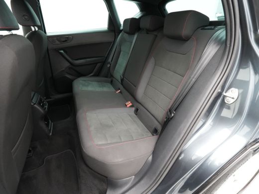 Seat Ateca 1.5 TSI 150pk FR Business Intense Navigatie 360 Camera Carplay Parkassist 134 ActivLease financial lease