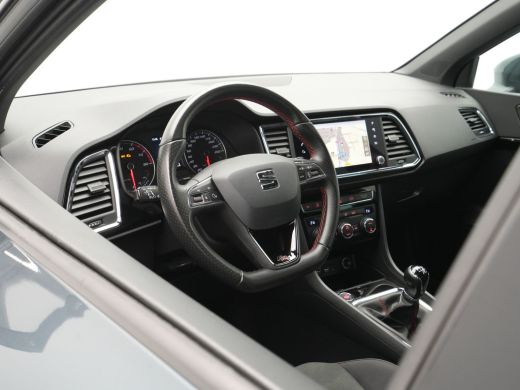 Seat Ateca 1.5 TSI 150pk FR Business Intense Navigatie 360 Camera Carplay Parkassist 134 ActivLease financial lease