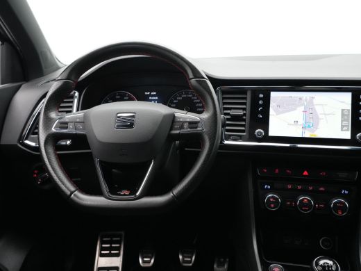 Seat Ateca 1.5 TSI 150pk FR Business Intense Navigatie 360 Camera Carplay Parkassist 134 ActivLease financial lease