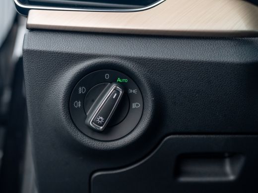Skoda Kamiq 1.0 TSI Business Edition | Elk A-klep | Keyless | Camera | Adapt. Cr. | Prijs Rijklaar!! ActivLease financial lease