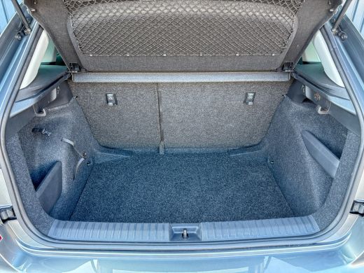 Skoda Kamiq 1.0 TSI Business Edition | Keyless | Trekhaak |Stoelverwarming | Parkeersensoren | Prijs Rijklaar!! ActivLease financial lease